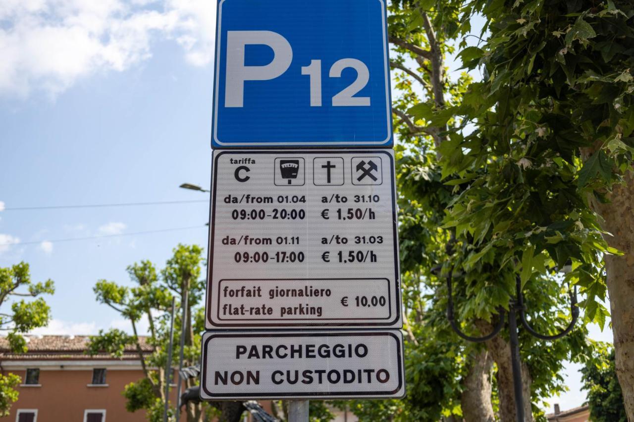 Ferienwohnung Lapiccolina Desenzano del Garda Exterior foto